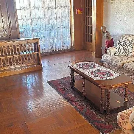Rousseau's 4* Venedig